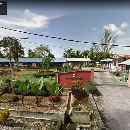 Haji Ineng Homestay- Guest House Kota Samarahan Exterior photo