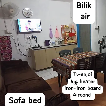 Haji Ineng Homestay- Guest House Kota Samarahan Exterior photo