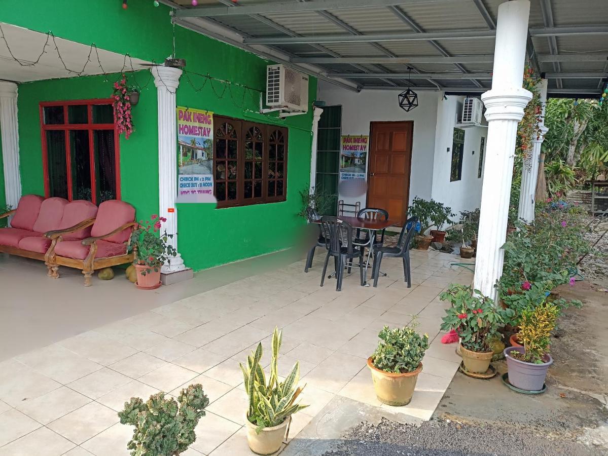 Haji Ineng Homestay-