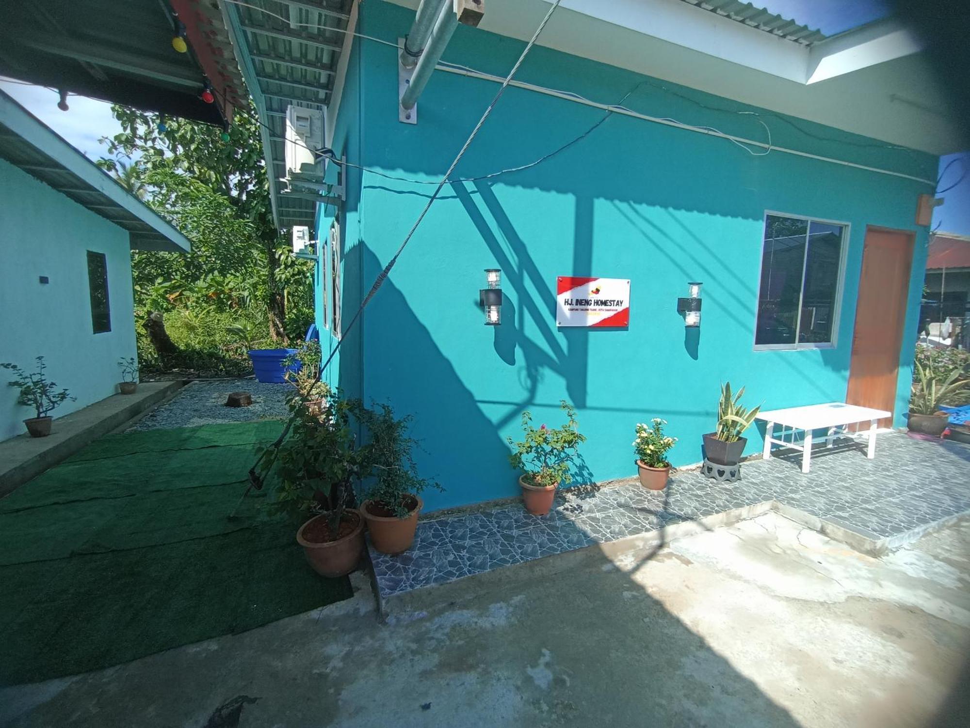 Haji Ineng Homestay- Homestay *